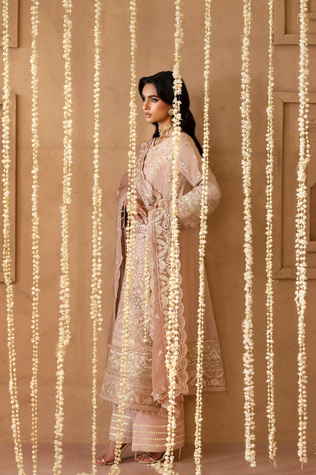 Buy Emaan Adeel festive chiffon suits online in India
• Original Pakistani chiffon suits by Emaan Adeel in Lucknow
• Emaan Adeel designer salwar suits available in India
• Shop Emaan Adeel chiffon suits for weddings in Luckno