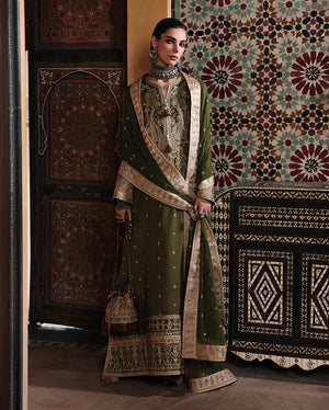 Mushq Nuvera Silk Celestia Crown Olive Raw Silk Front Detail