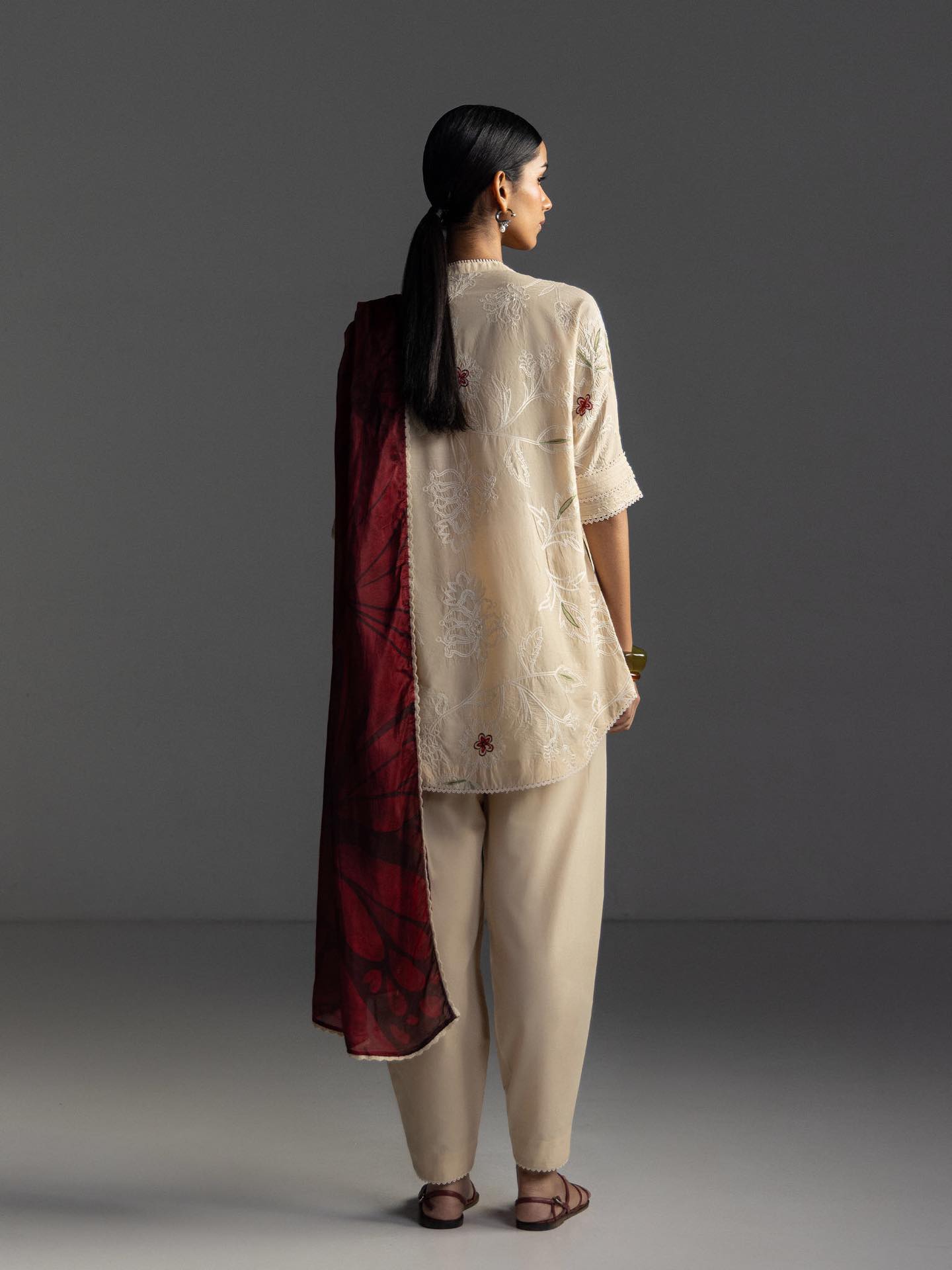 Coco Lawn By Zara Shahjhan 2026=4a Aangan the essence of lawn & chiffon
