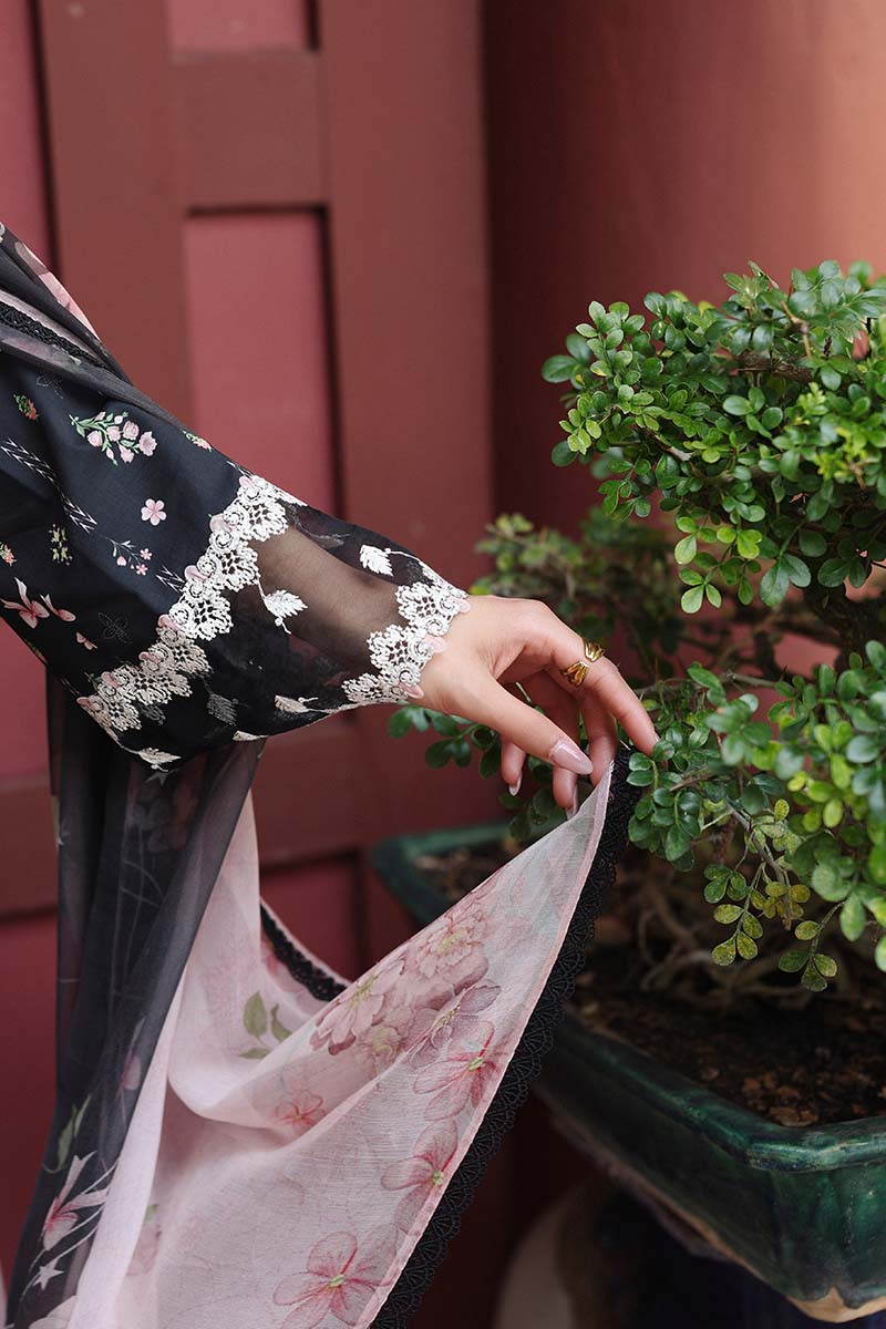 qprints qalamkar lawn availablew in india