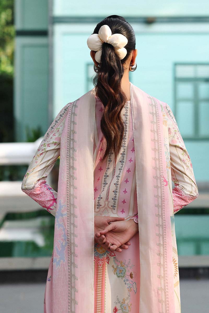 Shop Qalamkar Lawn 2026 Eavan & Aangan online in India. Premium Pakistani lawn suits with COD option, genuine quality & stylish embroidery.