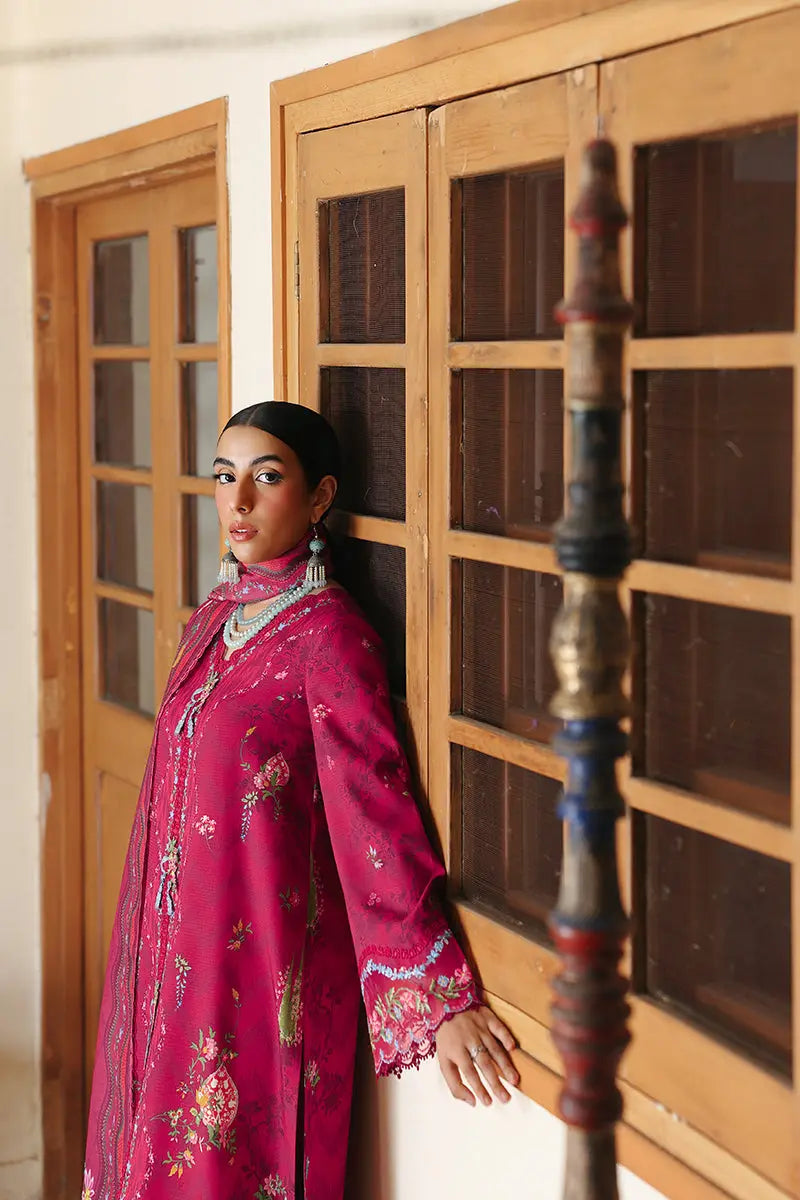 - Sharara set in original Pakistani design with flared silhouette
- Pakistani sharara suit featuring intricate threadwork
- Festive sharara outfit in authentic Pakistani style
- Designer sharara with traditional Pakistani embellishments
- Sharara dress inspired by Pakistani cultural fashion
