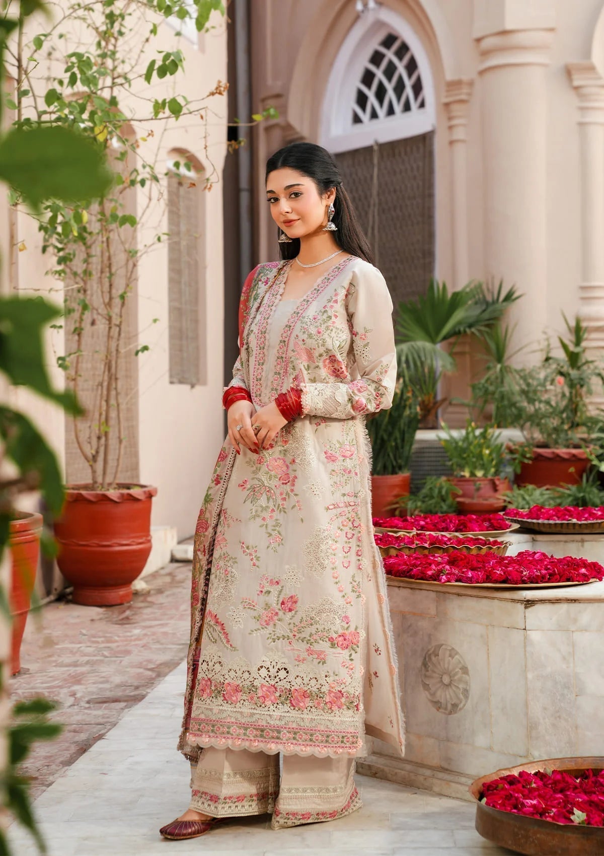 KAHF LUXURY LAWN 2026=6a Aangan | the Essence of Lawn & Chiffon