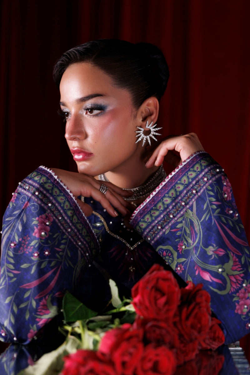 Rang Rasiya Luxe Silk 2026 Eclat Dark Blue Raw Silk Detail