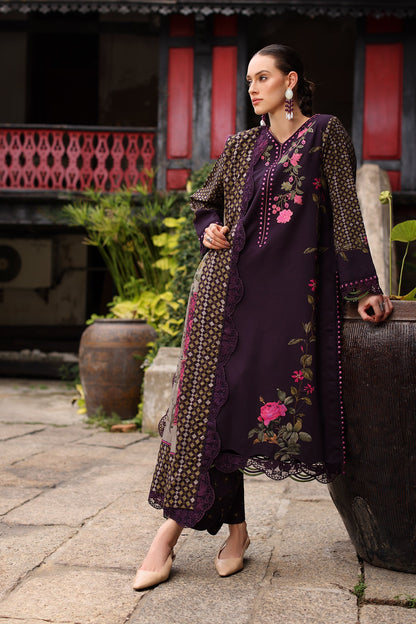Aangan Charizma CCW7-05 heavily embroidered linen shirt front