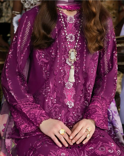 Mushq Manaram luxury lawn-25 Aangan.the essence of lawn & chiffon