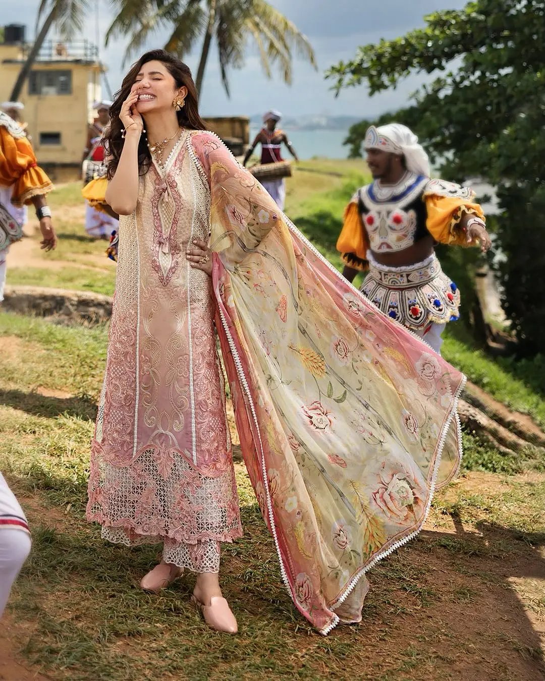Mushq Manaram luxury lawn-25 my store