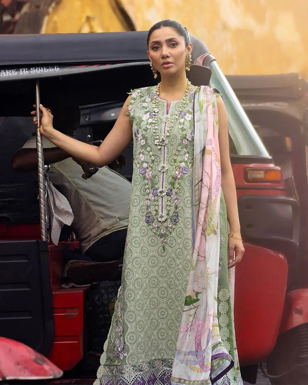 Mushq Manaram luxury lawn 25 my store