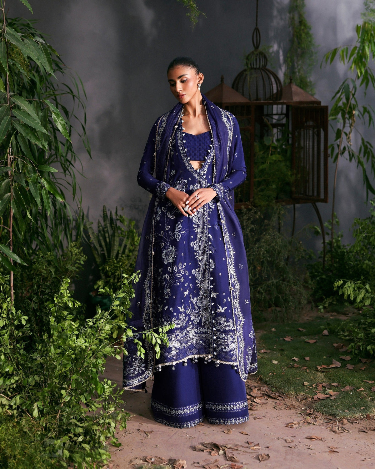 Afrozeh LaFuchsia '25 – Blue Raw Silk & Organza Embroidered Unstitched 3-PC Suit Aangan the essence of lawn & chiffon