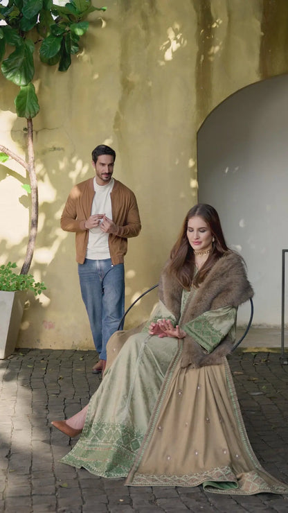 	Mushq Broadway festive winter collection for ladies
• 	Elegant Pakistani winter outfits by Mushq Broadway
• 	Mushq Broadway luxury salwar suits for cold weather
• 	Mushq Broadway winter fashion Pakistani suits online