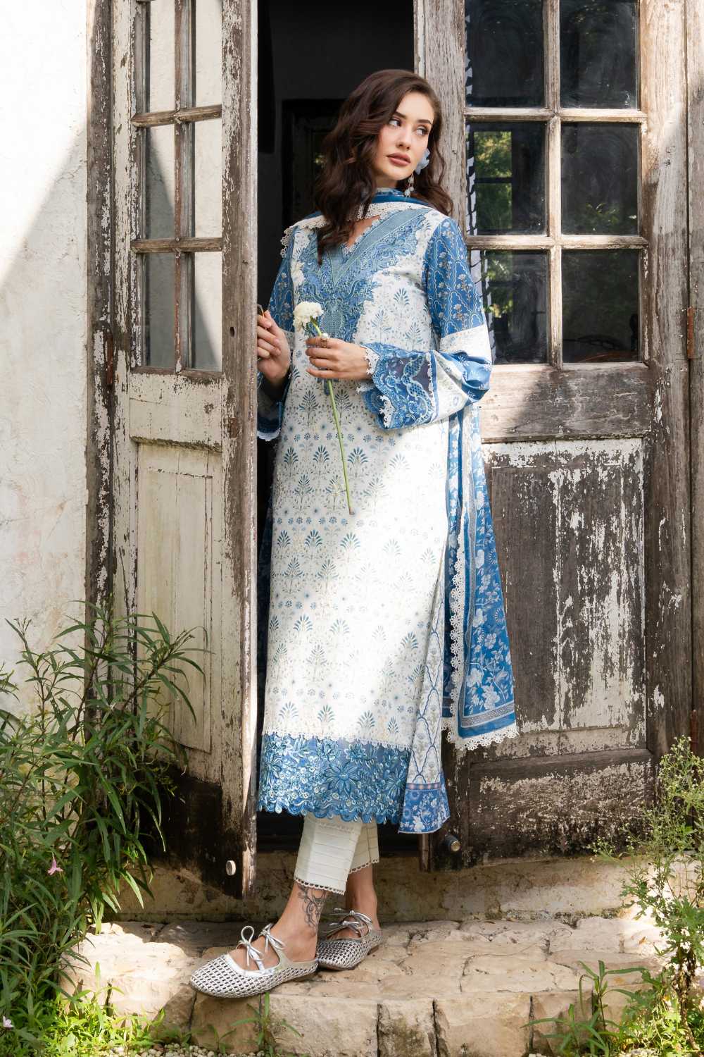 Aabyan Shezlin Chikankari Edit '26=evara Aangan the essence of lawn & chiffon