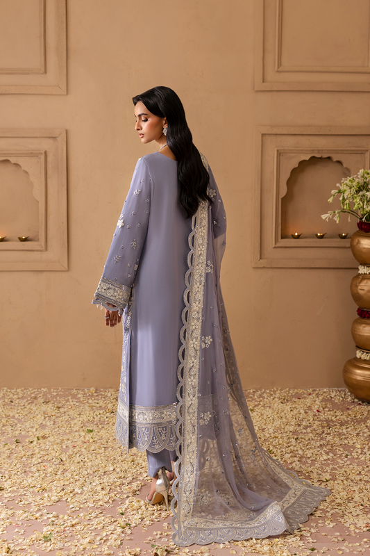 - Emaan Adeel unstitched chiffon suits for festive wear
- Elegant Pakistani chiffon suits for party wear
- Emaan Adeel three-piece chiffon salwar suit collection
- Premium Pakistani festive outfits by Emaan Adee
