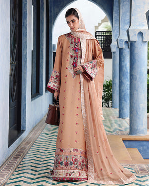 Mushq Nuvera Silk Belladona Royale Peach Raw Silk Front Detail