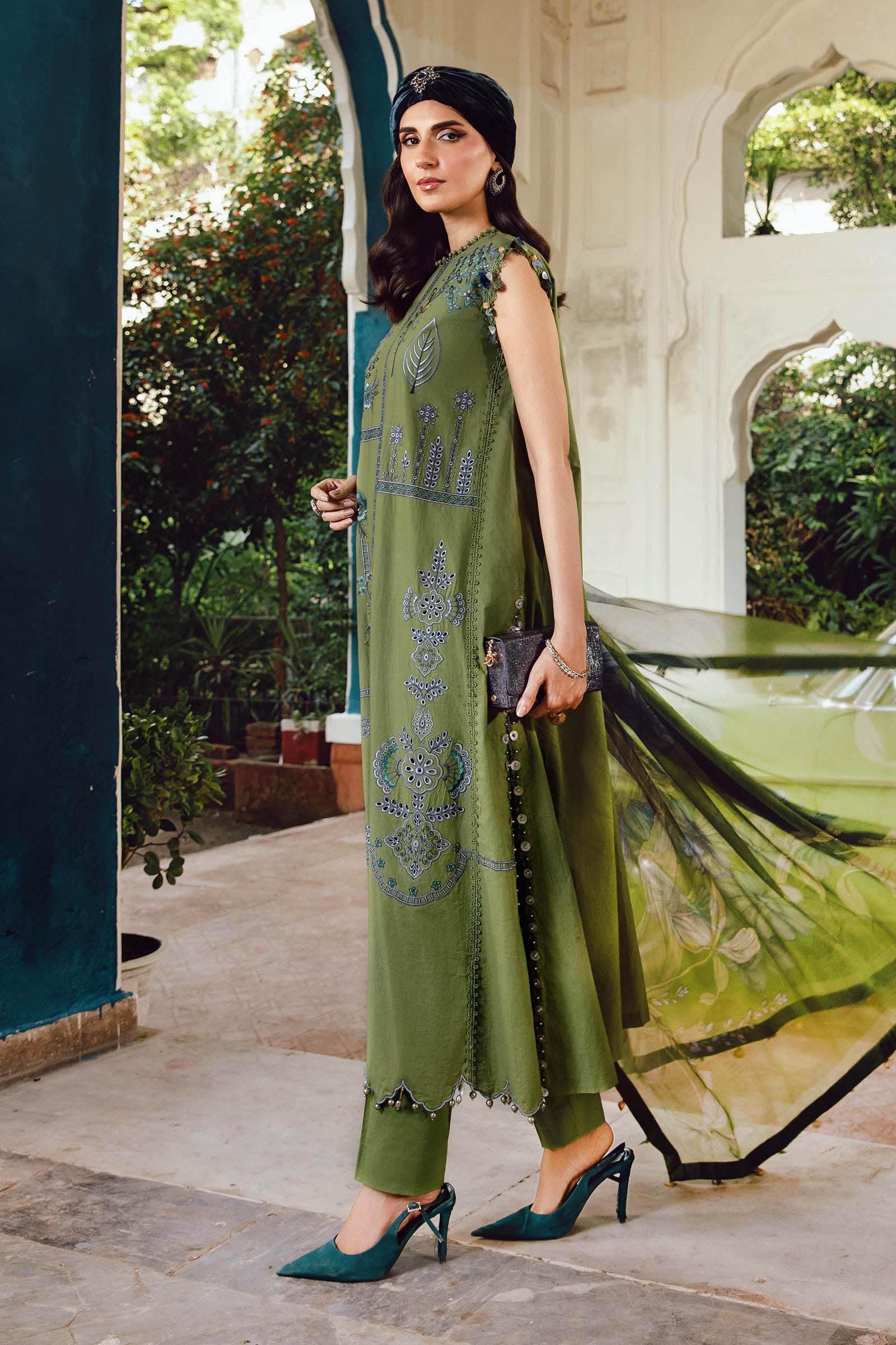 Buy authentic Pakistani cambric suit online in India"