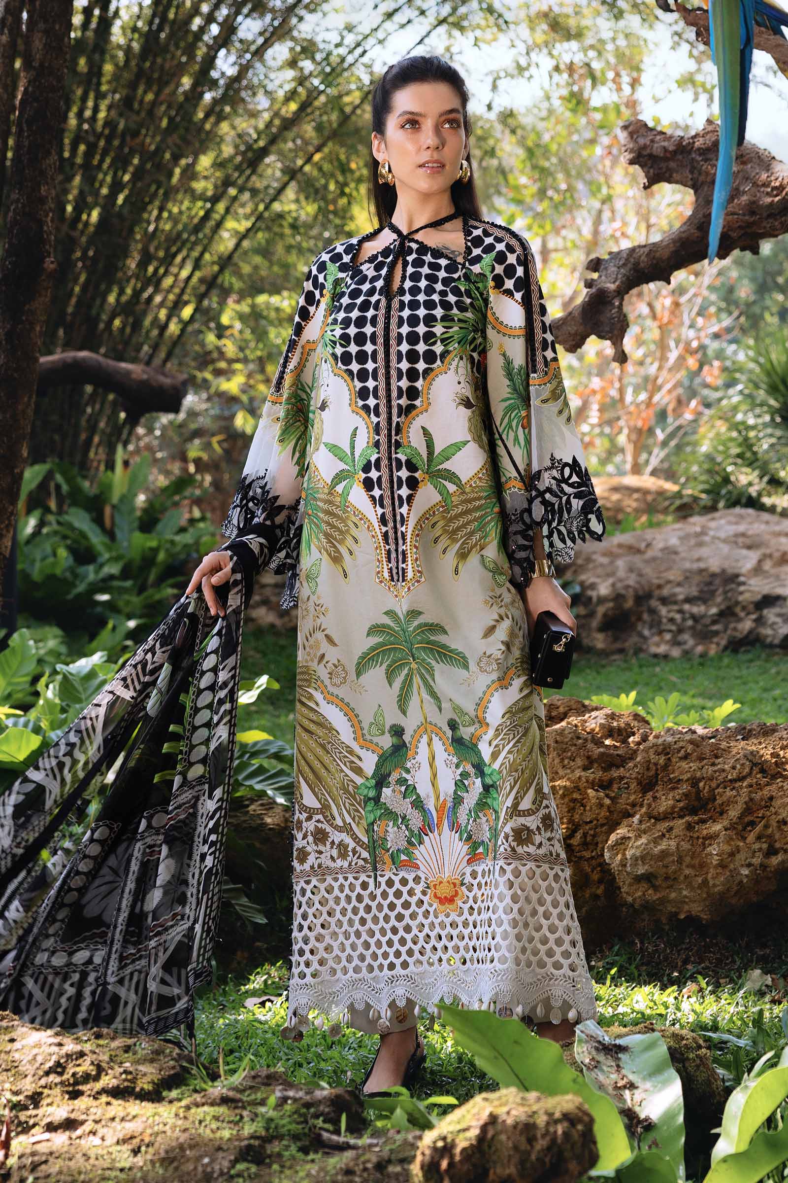 MARIA.B M.Prints Lawn 2026=05a Aangan the essence of lawn & chiffon