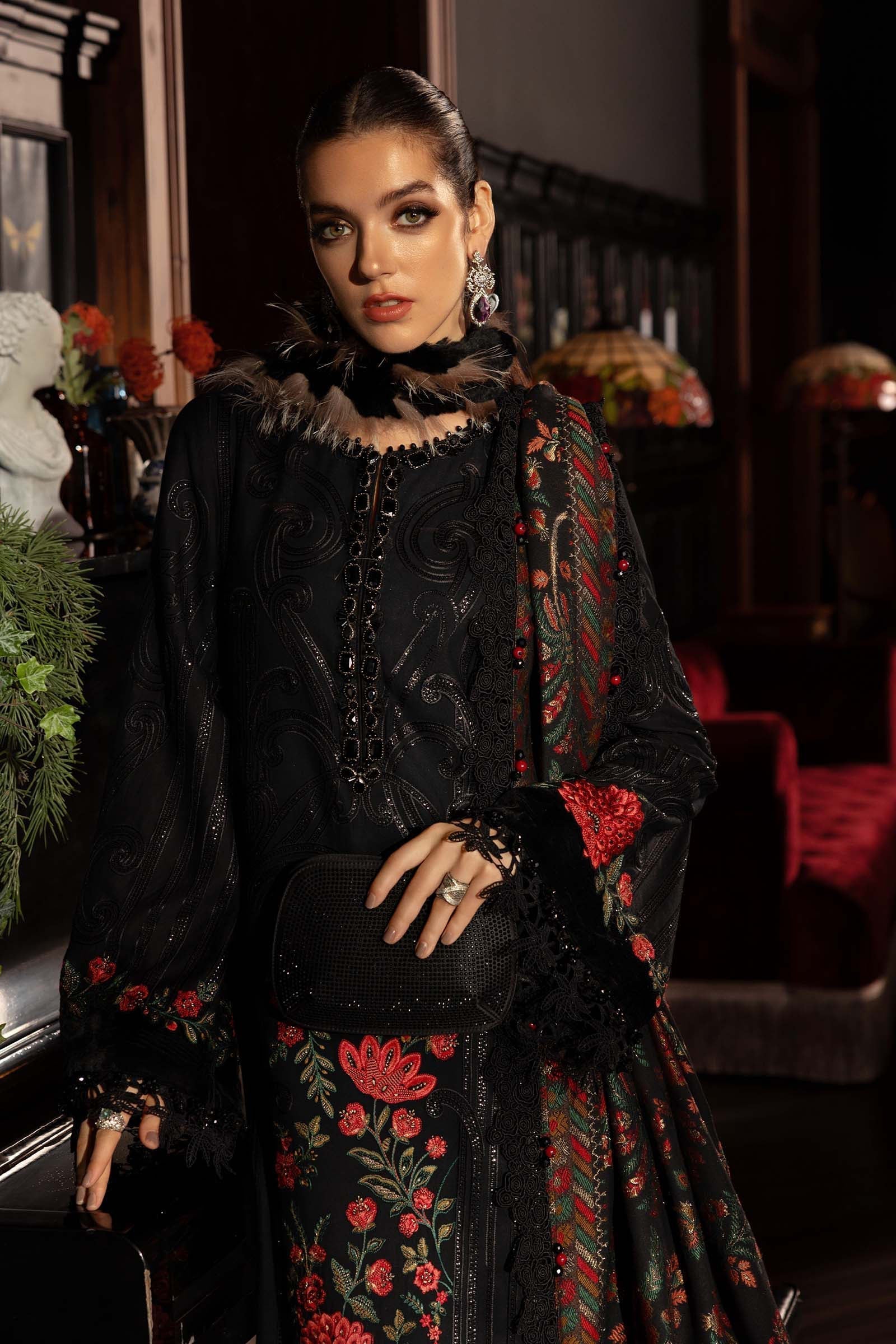 Maria.b winter lux 2025-WL-1309 Aangan the essence of lawn & chiffon