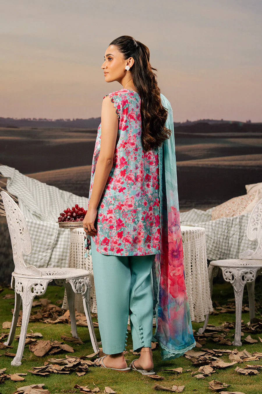 - Maria B MBasic unstitched fall dresses 2025
- Maria B MBasic ready-to-wear fall suits
- Maria B MBasic lawn collection for autumn
- Maria B MBasic Pakistani designer fall dresses
