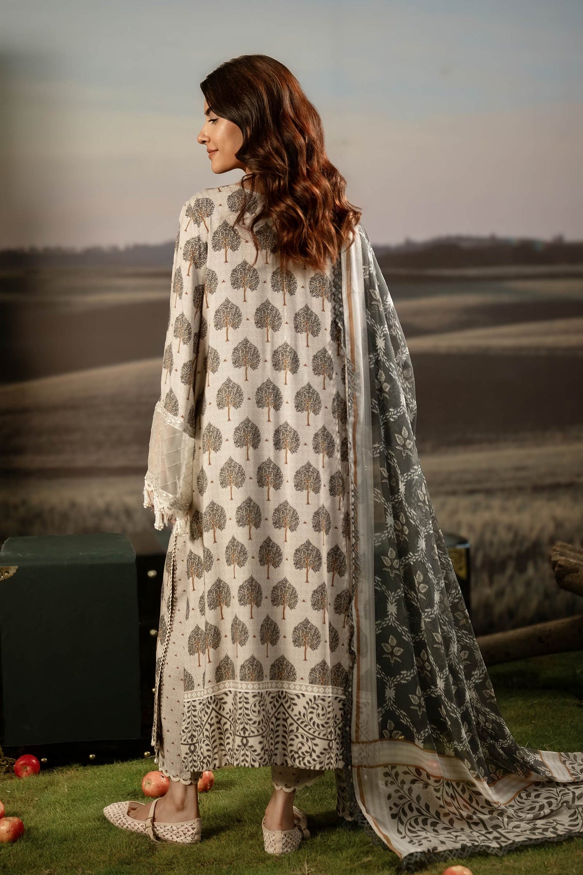 	Elegant Maria B MBasic Winter Collection – Pakistani Salwar Suits Online India