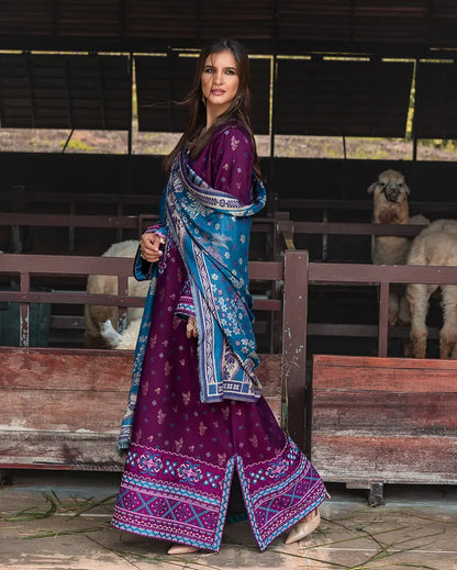 	Mushq Broadway winter collection Pakistani suits 2025
• 	Buy Mushq Broadway embroidered winter salwar suits online
• 	Mushq Broadway original Pakistani winter wear for women
