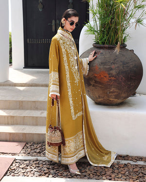 Mushq Nuvera Silk Rosalie Crown Dupatta Border Detail