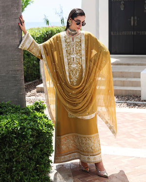 Mushq Nuvera Silk Rosalie Crown Back View