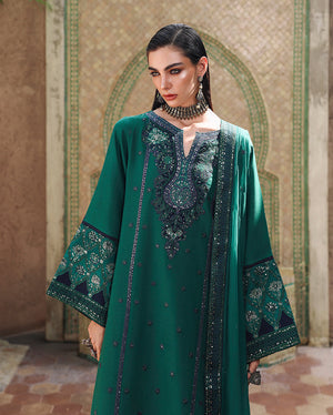 Mushq Nuvera Silk Royal Affair Back View