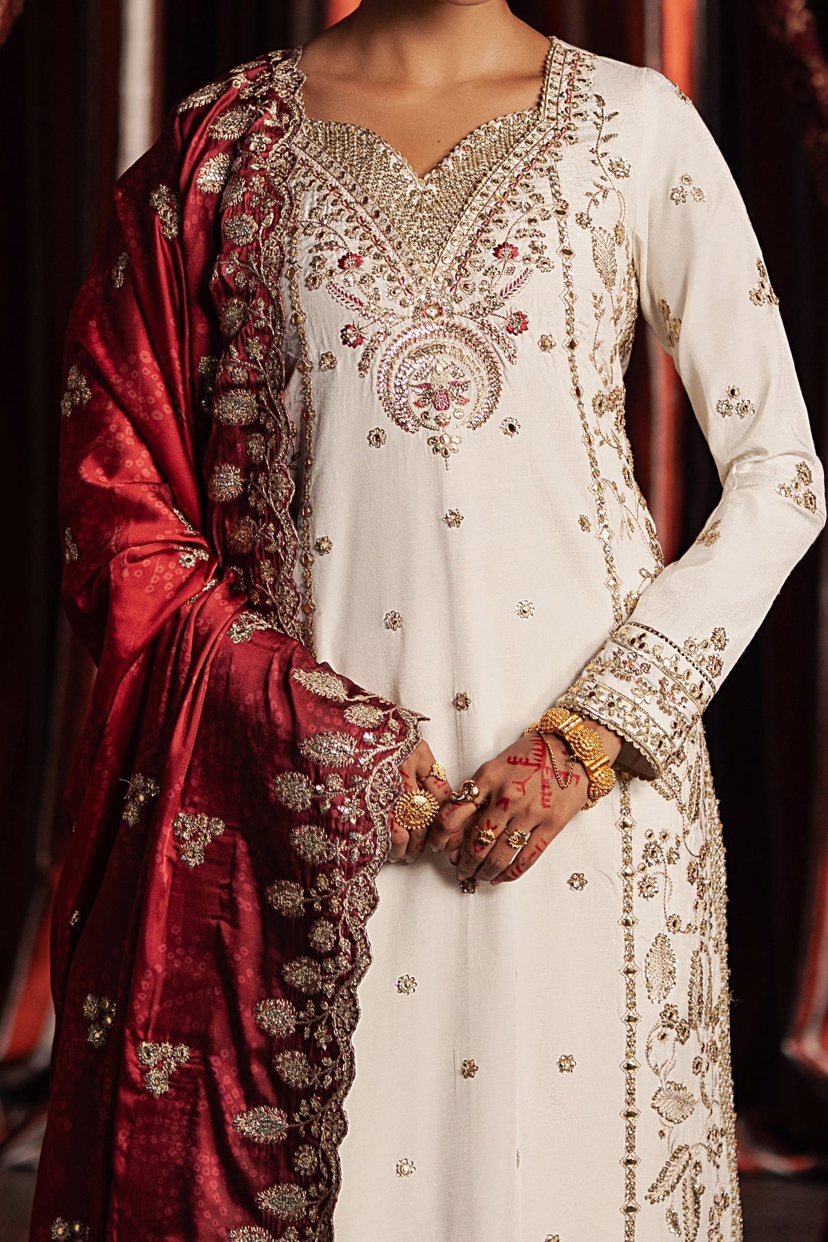 Afrozeh Divani Silk 2025-KHULD Aangan the essence of lawn & chiffon