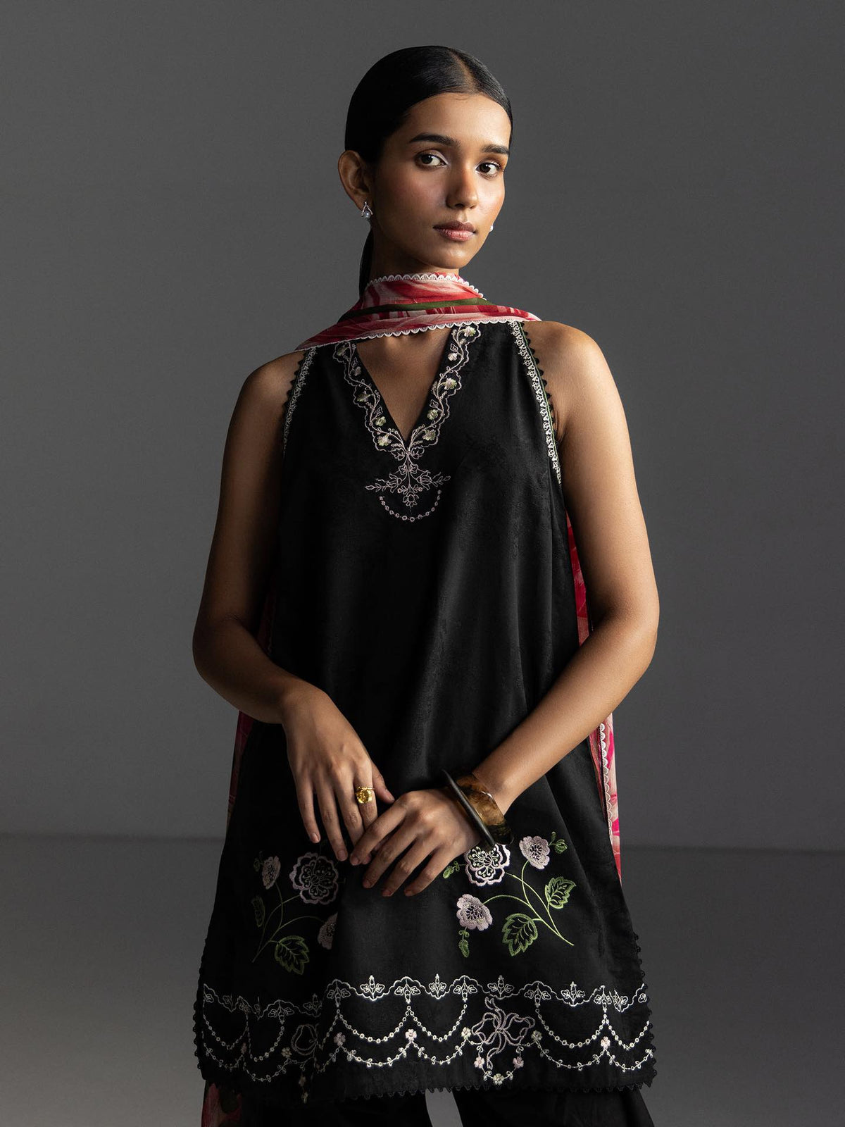 Coco Lawn By Zara Shahjhan 2026=2b Aangan the essence of lawn & chiffon