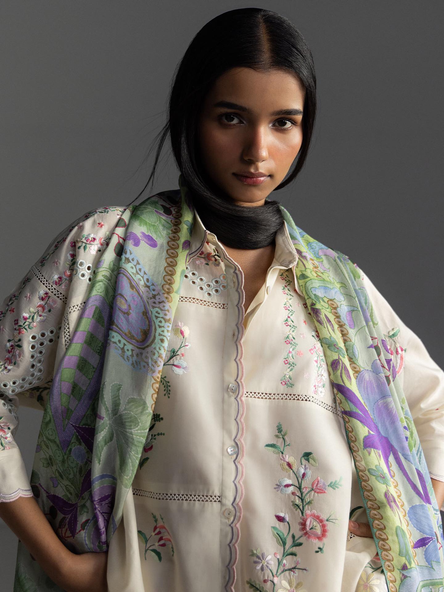 Coco Lawn By Zara Shahjhan 2026=5a Aangan the essence of lawn & chiffon