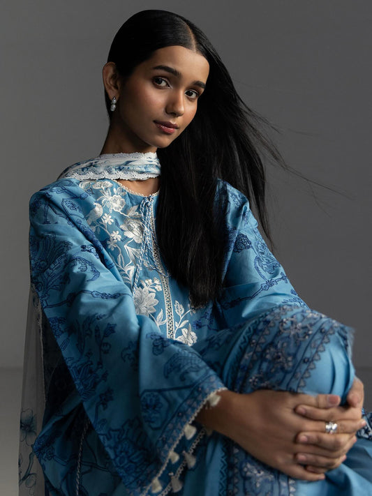 Coco Lawn By Zara Shahjhan 2026=3a Aangan the essence of lawn & chiffon