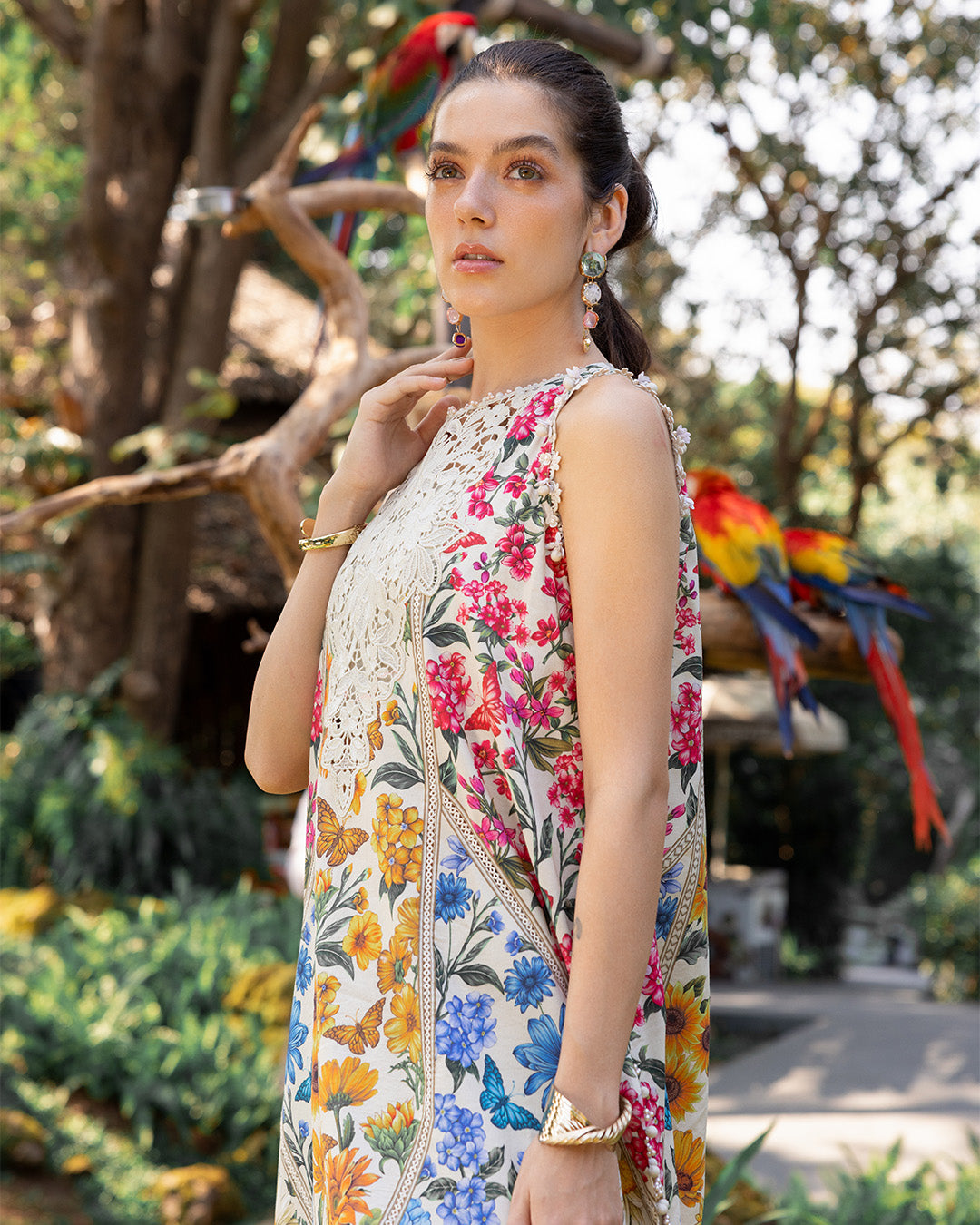MARIA.B M.Prints Lawn 2026=10a Aangan the essence of lawn & chiffon
