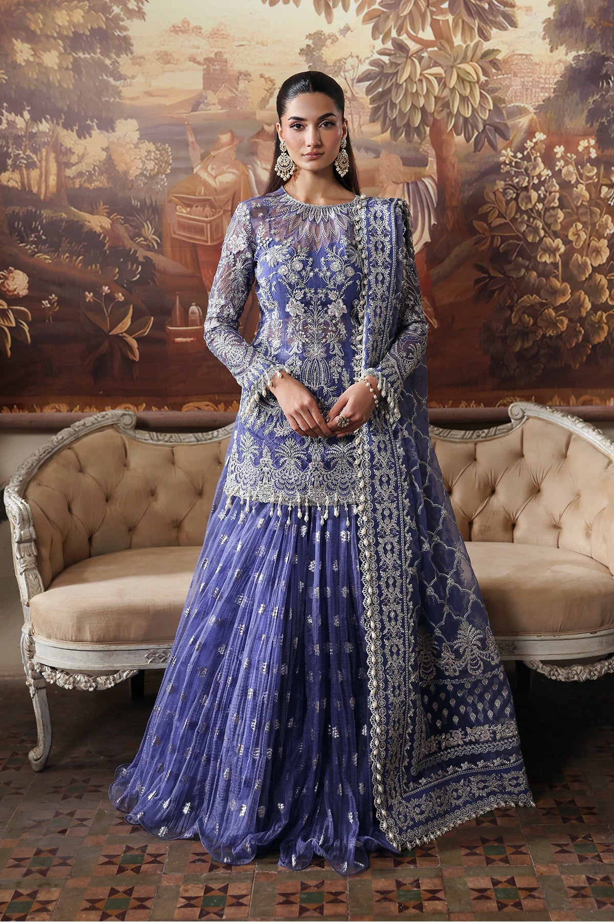 	Afrozeh Dastangoi embroidered organza salwar suits
• 	Afrozeh Dastangoi raw silk festive suits
• 	Afrozeh Dastangoi unstitched formal wear 2025